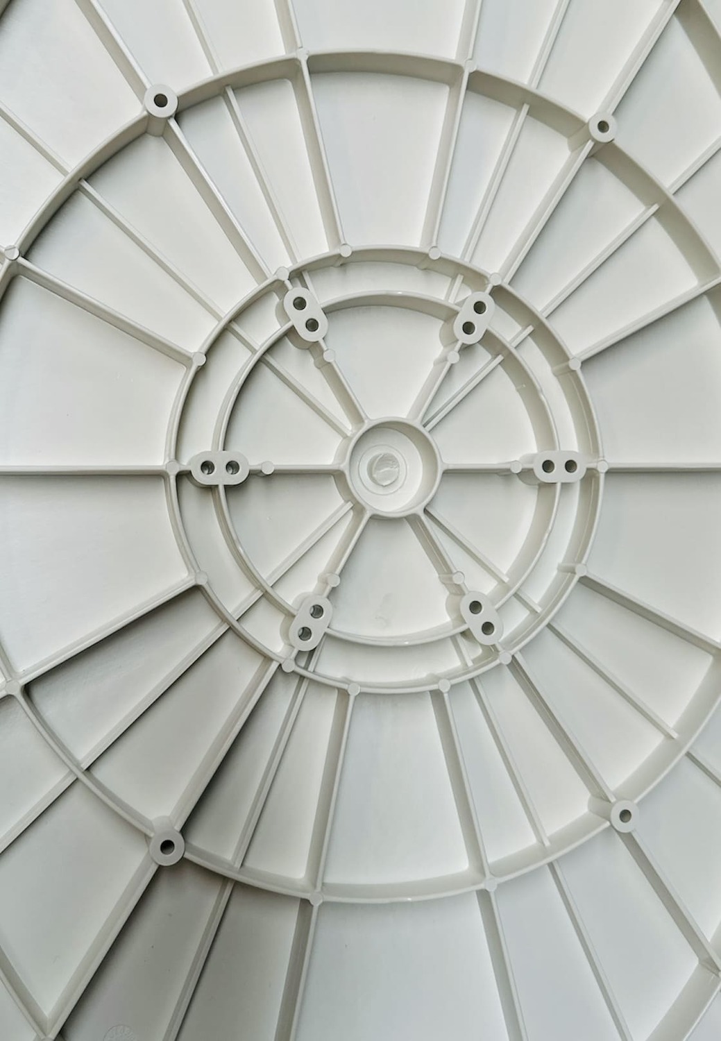 White Oval Table Top